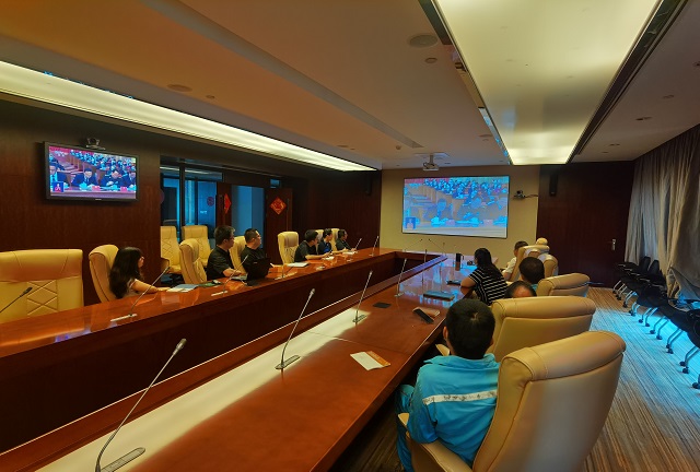 89749d5b3260ec6d188fe5a34604297.jpg 89749d5b3260ec6d188fe5a34604297.jpg